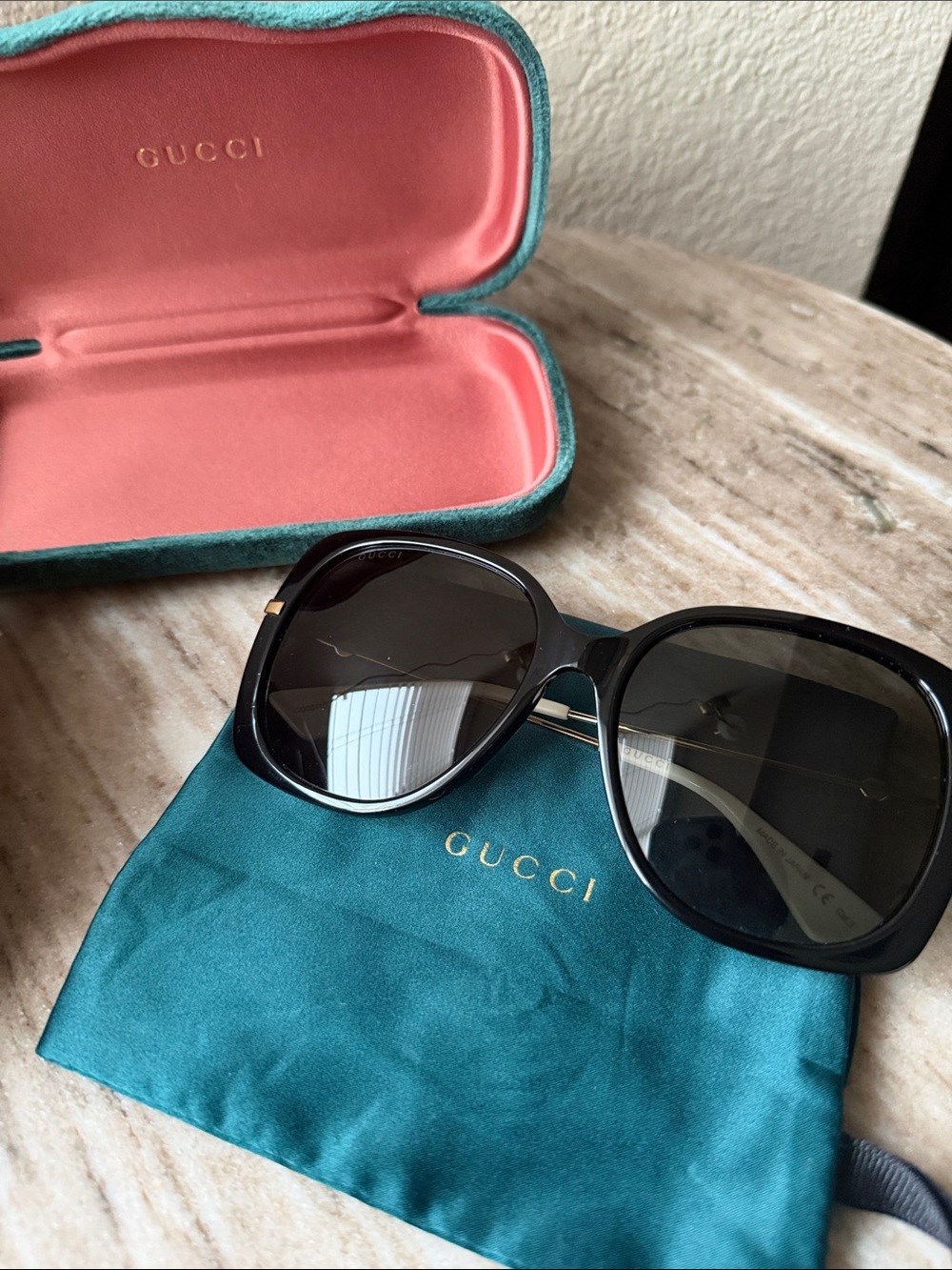 Gucci Black Oversized Square Sunglasses with Dark Lenses